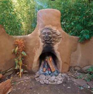Sculpting a Life: An Oregon Cob Cottage Image